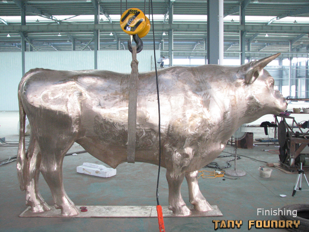 Life Size Bronze Bull Bronze Casting