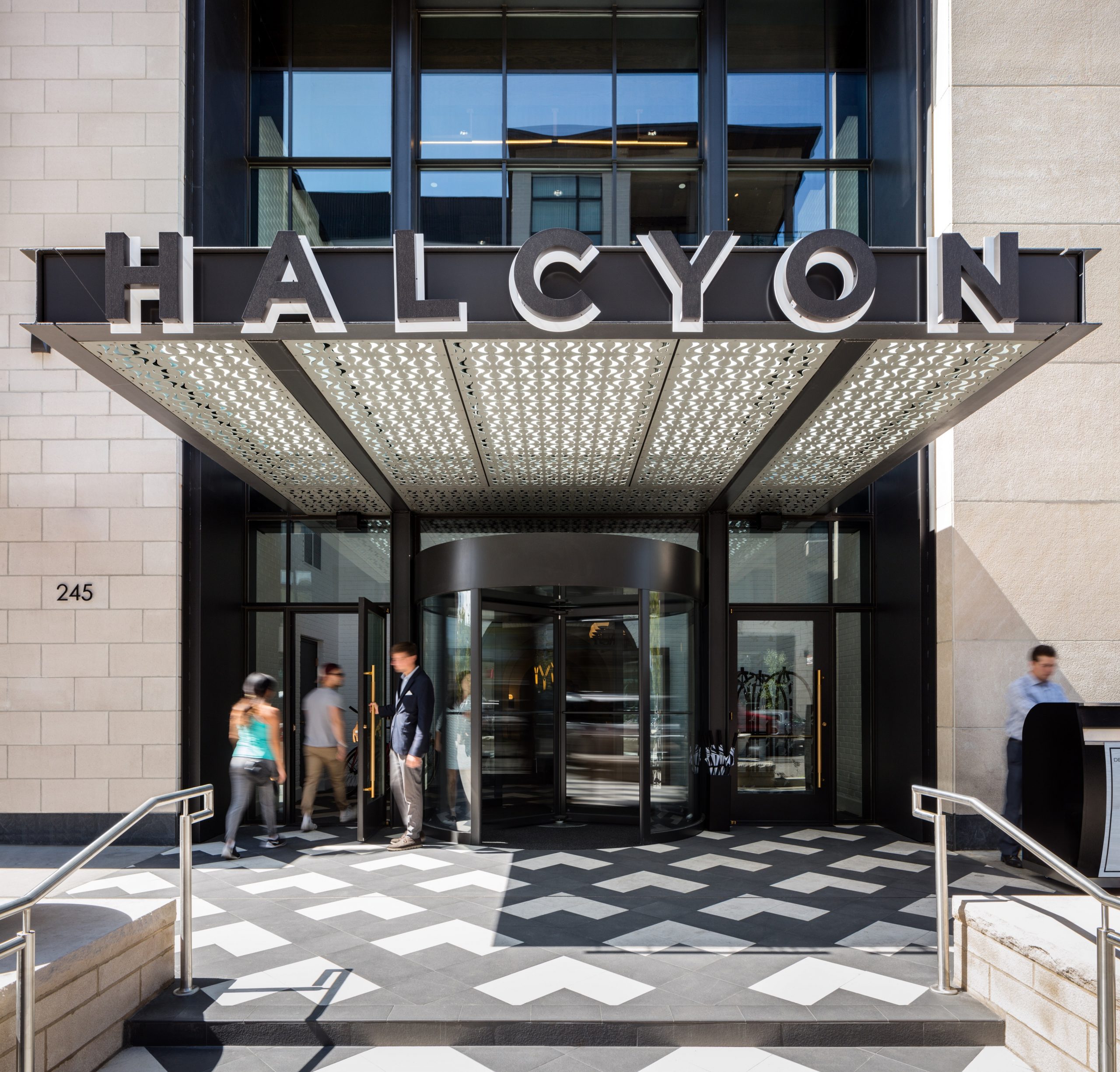 Halcyon Hotel