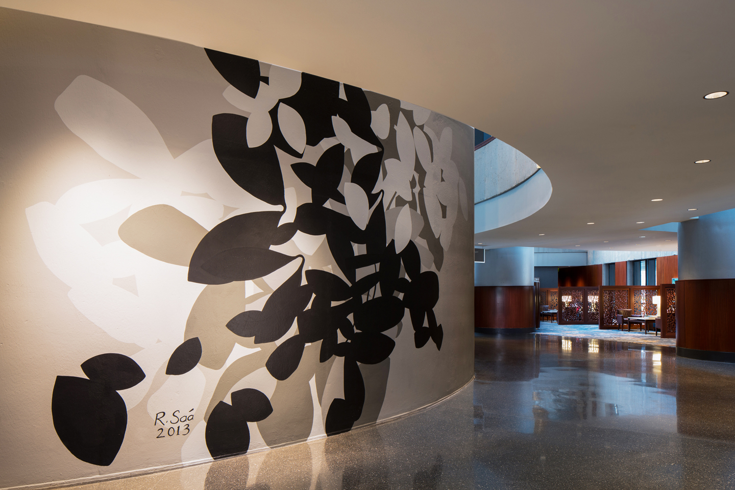 Westin Peachtree Plaza Grand Scale Wall Painting