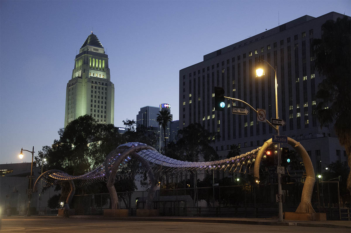 The Gateway to Los Angeles (Twin Dragons) on Los Angeles Street