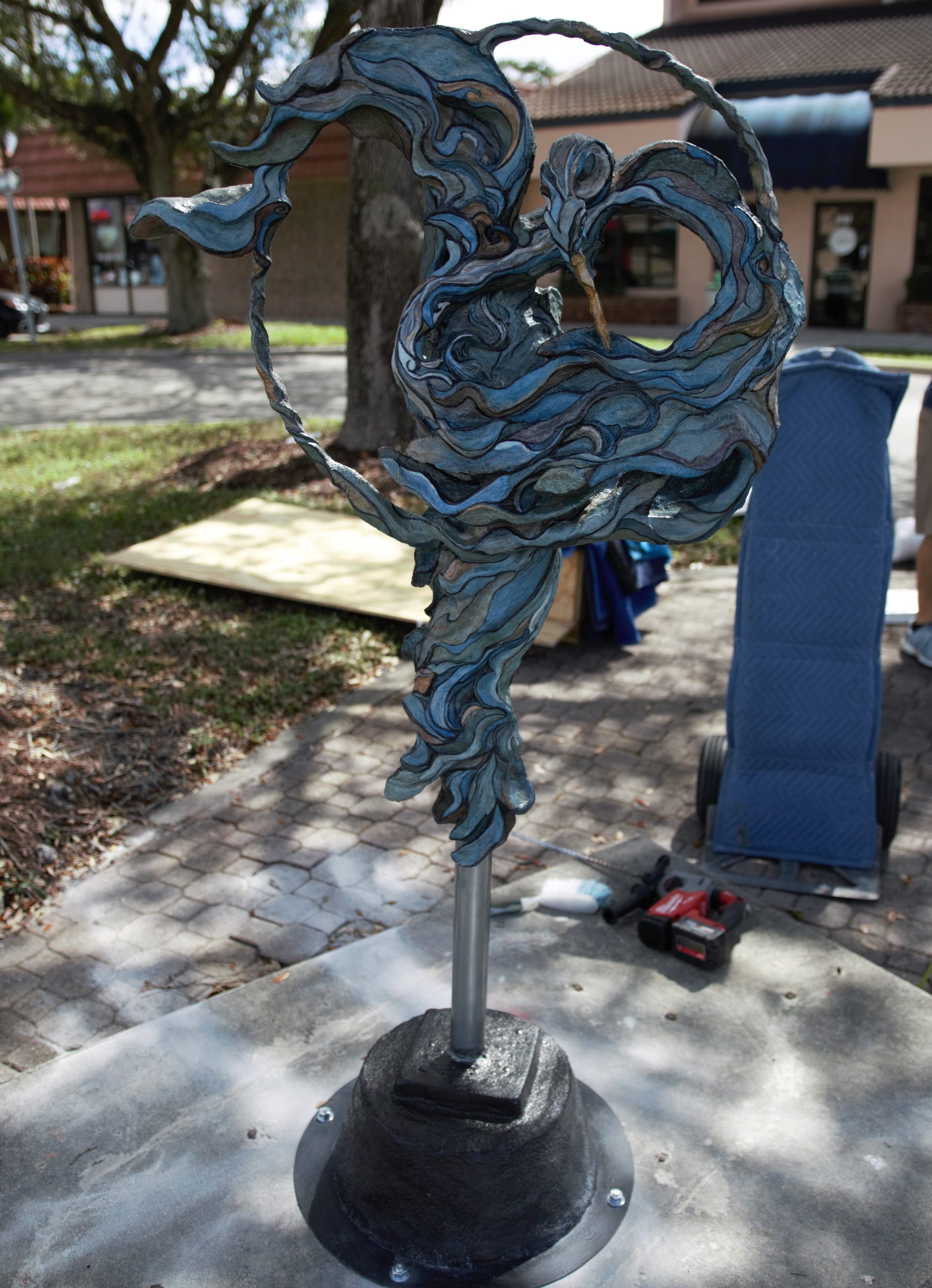Big Blue Birds Land In Coral Springs – Sample Road Public Art Exhibition 2022