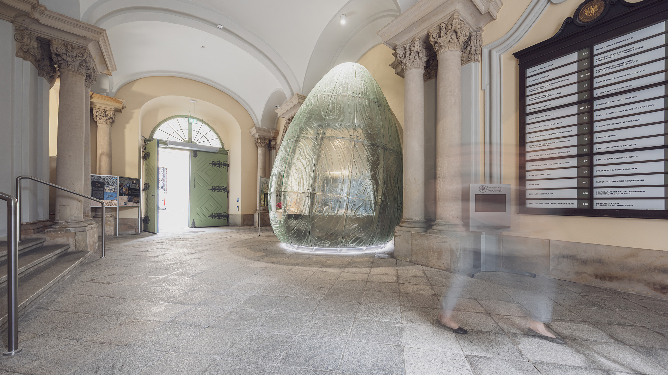 Glass Art EGG – Concierge Desk – University of Wrocław