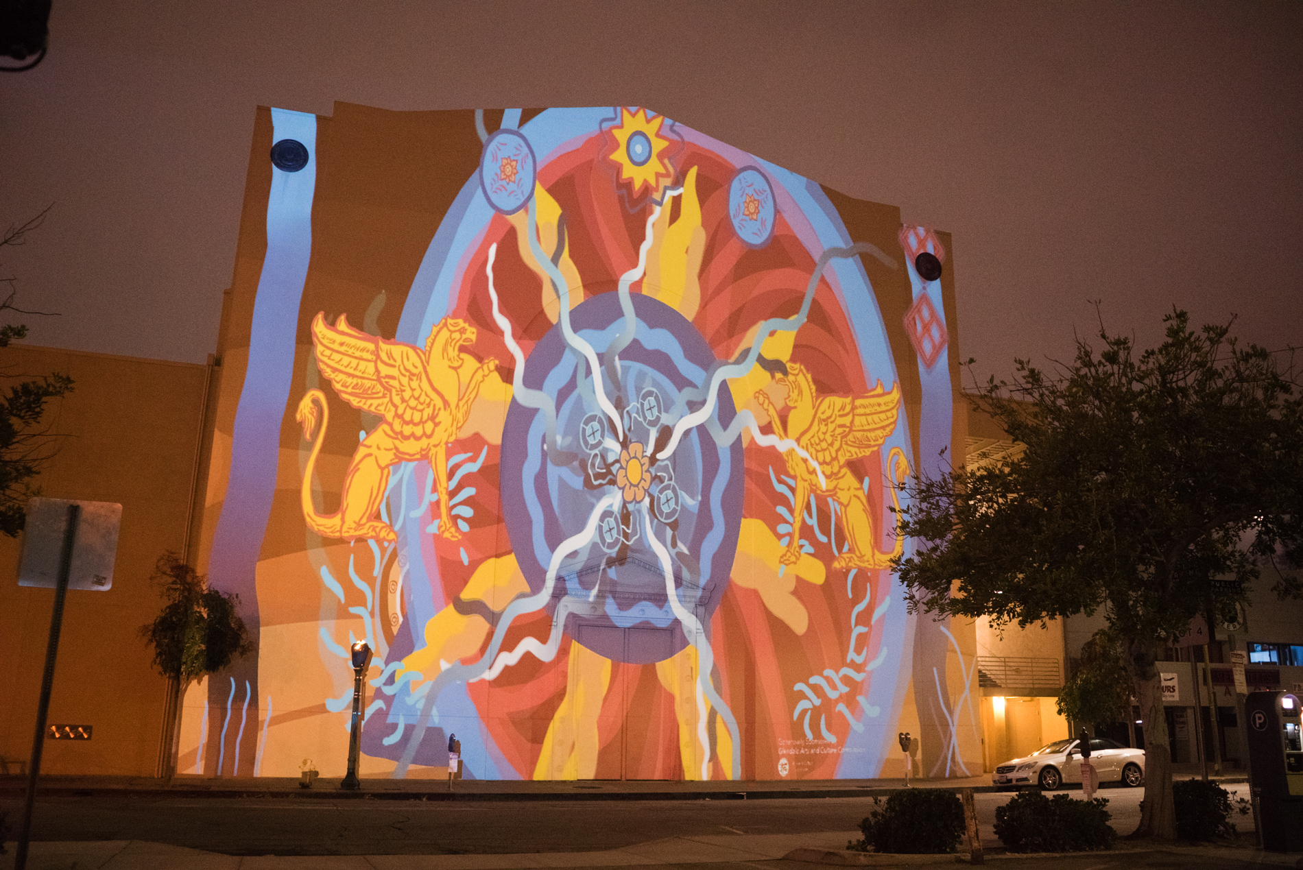 Art Happens Anywhere – Projected Visions